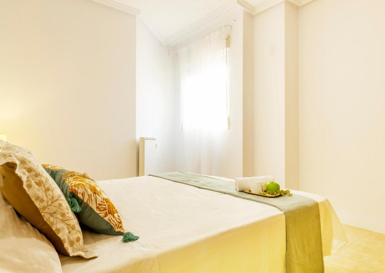 Apartamento Pink Maritimo Torrevieja Dış mekan fotoğraf
