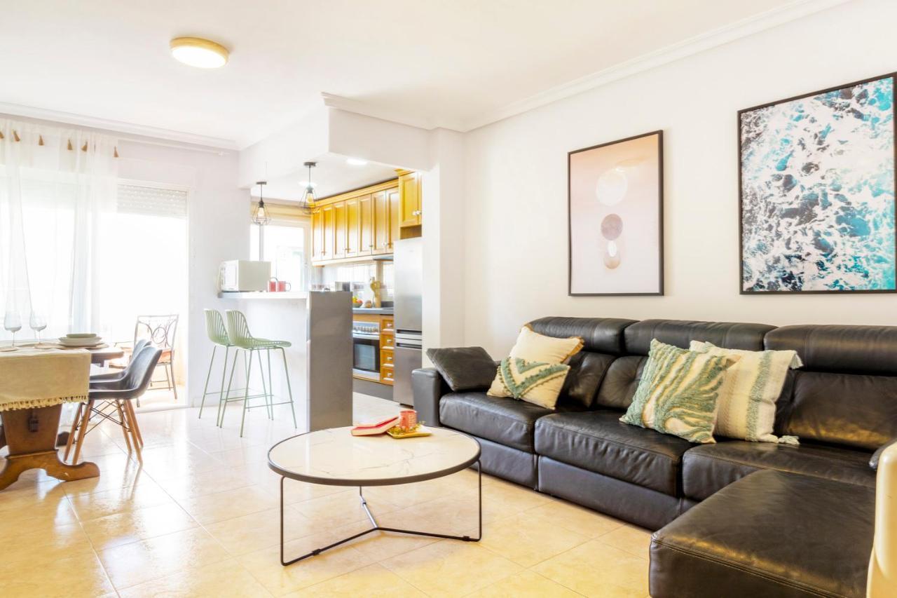 Apartamento Pink Maritimo Torrevieja Dış mekan fotoğraf