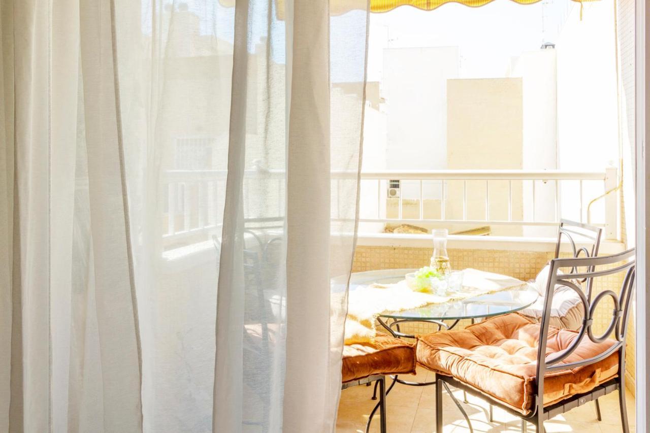 Apartamento Pink Maritimo Torrevieja Dış mekan fotoğraf
