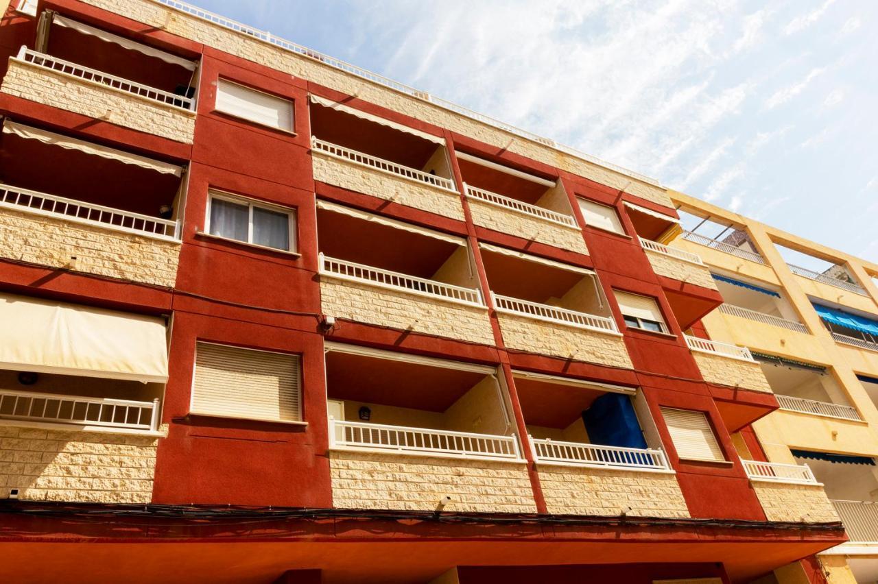 Apartamento Pink Maritimo Torrevieja Dış mekan fotoğraf
