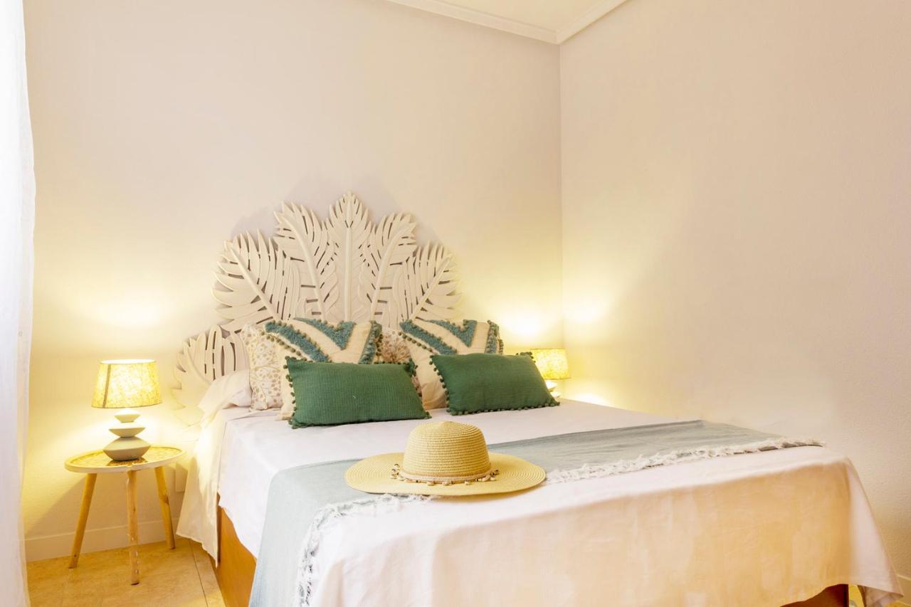 Apartamento Pink Maritimo Torrevieja Dış mekan fotoğraf