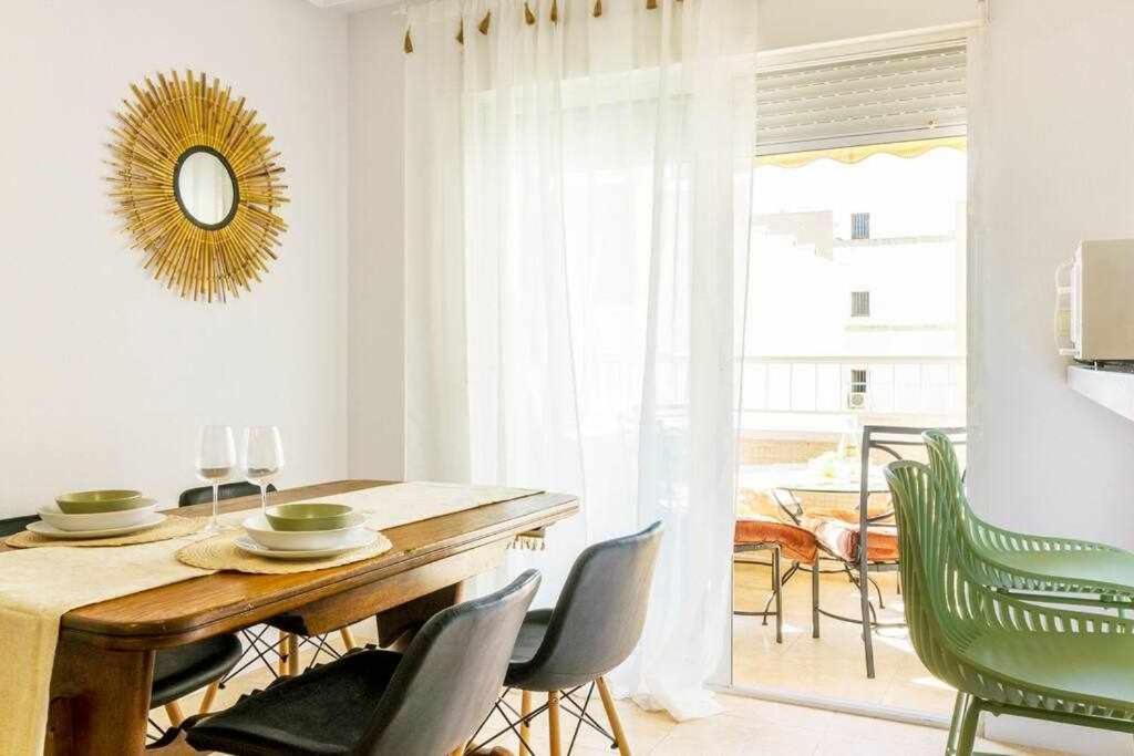 Apartamento Pink Maritimo Torrevieja Dış mekan fotoğraf